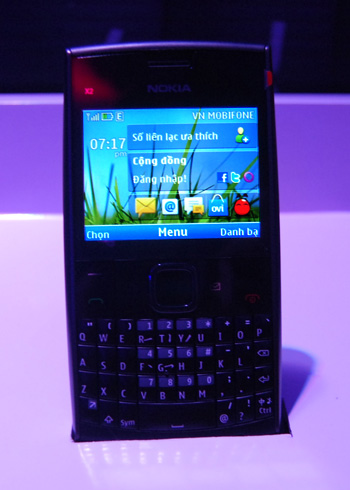 menu - Nokia tung ra dòng điện thoại 'chat chit' X2