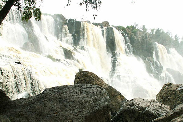 thac pongour dia diem tham quan khi den da lat2 1 - Thác Pongour - Địa điểm tham quan khi đến Đà Lạt!