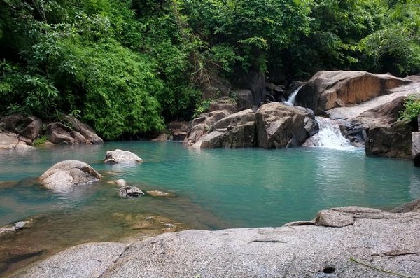 suoi da ban phu quoc 1 - Khám phá suối Đá Bàn Phú Quốc khi đi du lịch